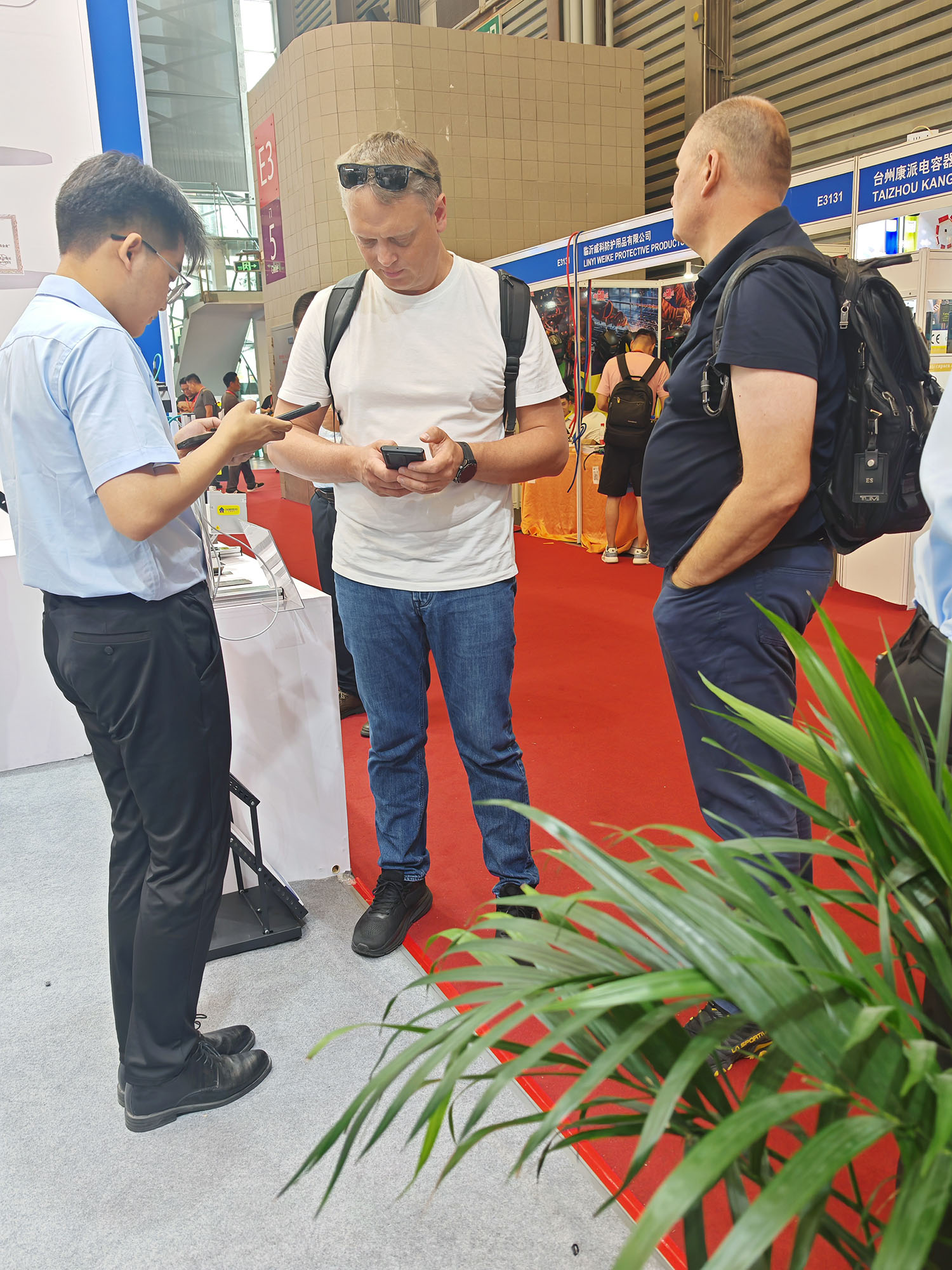 创想智控亮相第28届北京·埃森焊接展,免示教与零前置焊缝跟踪技术引爆现场关注 创想智控亮相第28届北京·埃森焊接展,免示教与零前置焊缝跟踪技术引爆现场关注